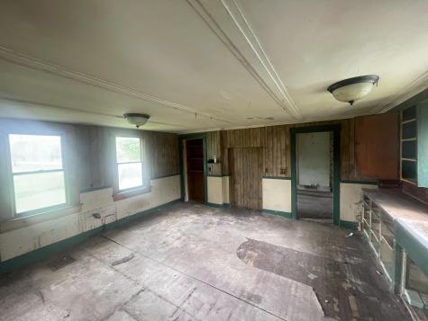 722 Farmington Road Strong ME 04983