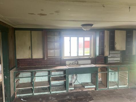 722 Farmington Road Strong ME 04983