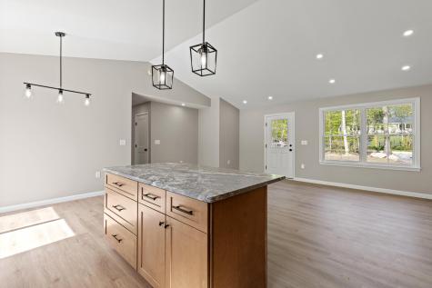 193 Dunton Road Naples ME 04055