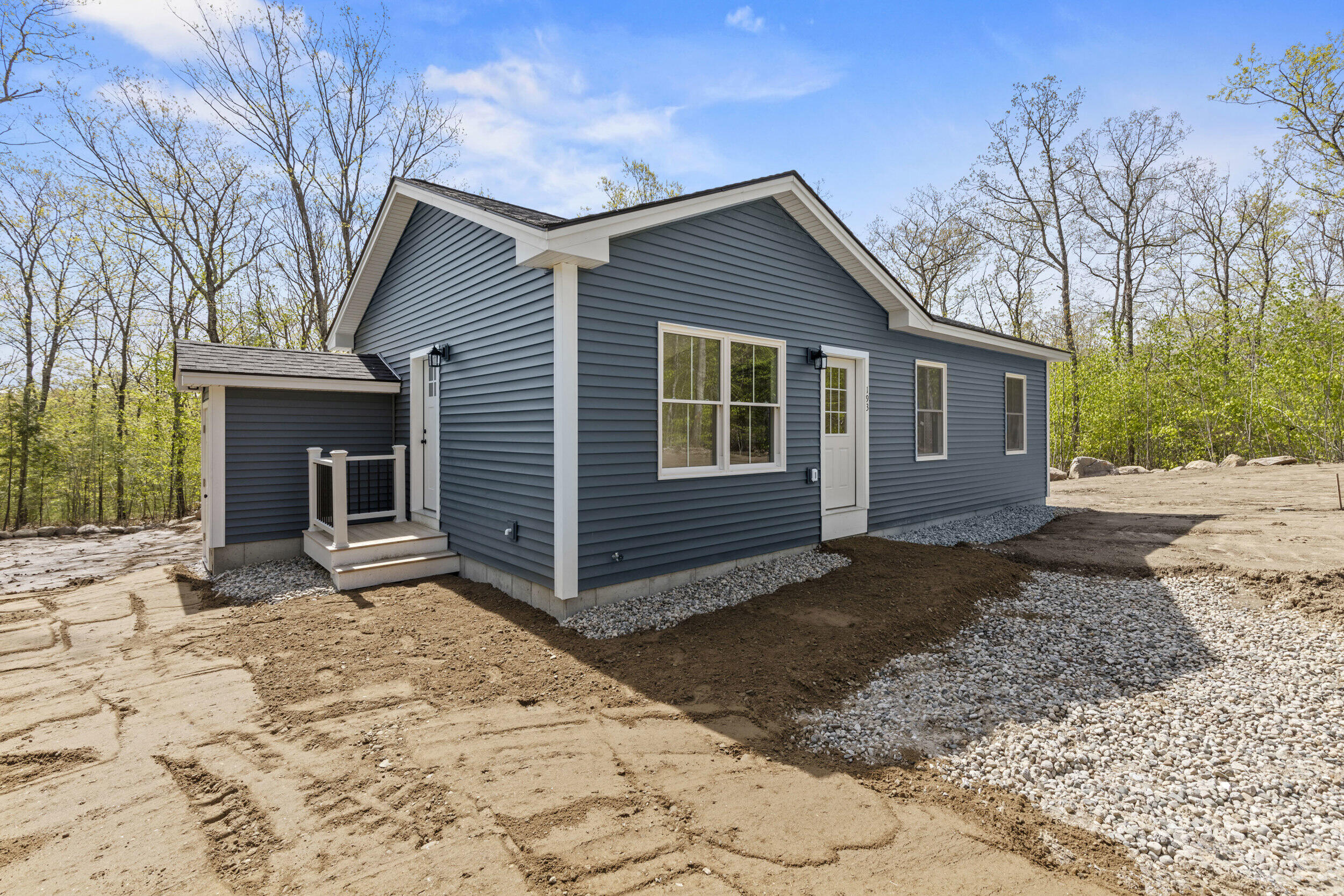 193 Dunton Road Naples ME 04055