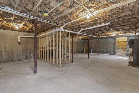 193 Dunton Road Naples ME 04055