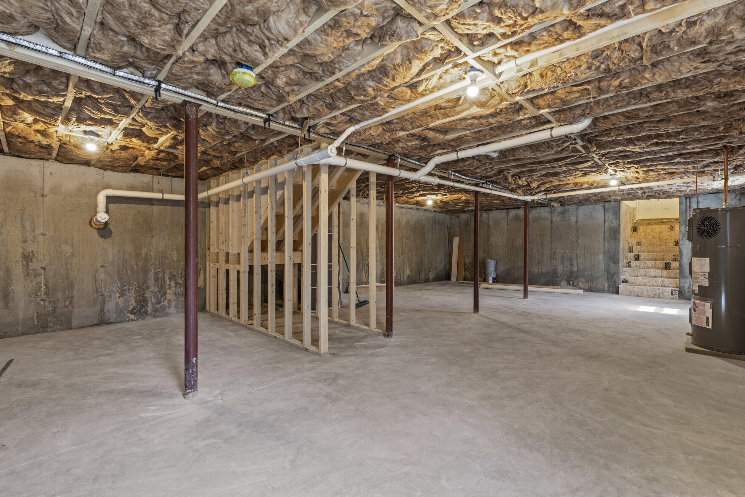 193 Dunton Road Naples ME 04055