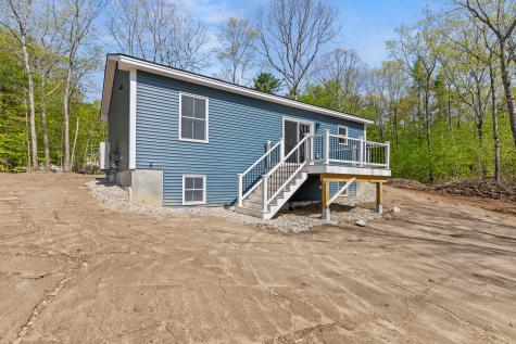 193 Dunton Road Naples ME 04055