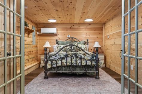 81 Ledgebrook Lane Norway ME 04268