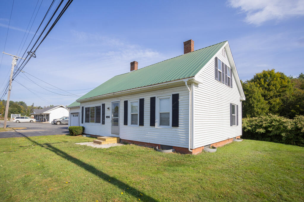 496 Farmington Falls Road Farmington ME 04938