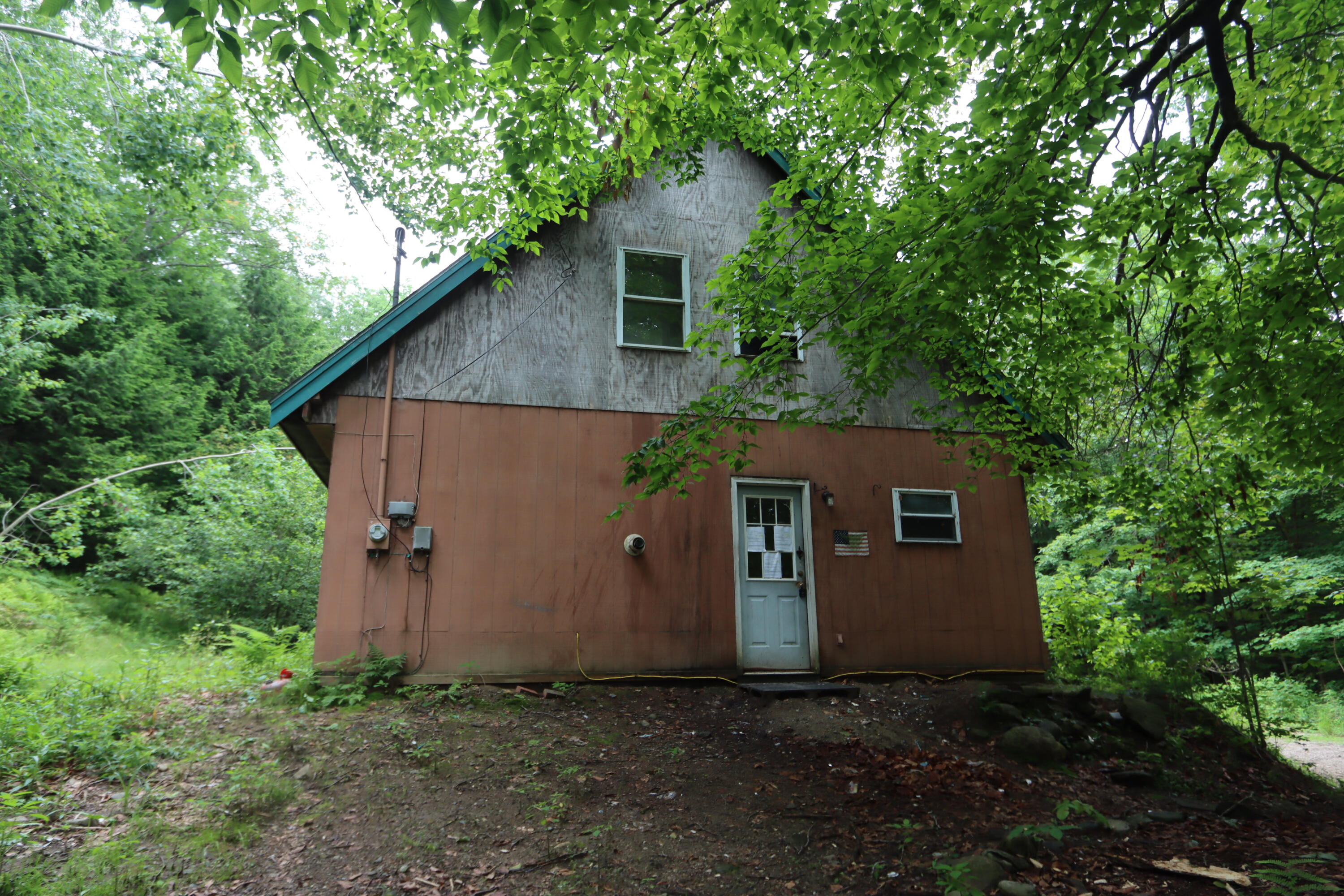 28 Hutchins Lane Winthrop ME 04364