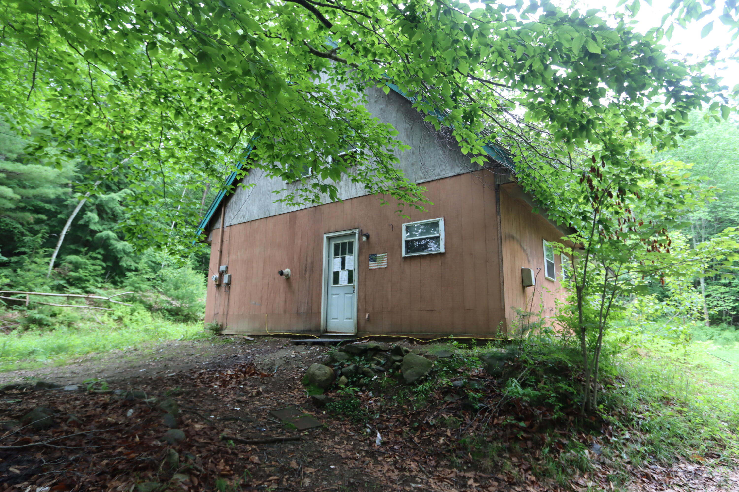 28 Hutchins Lane Winthrop ME 04364