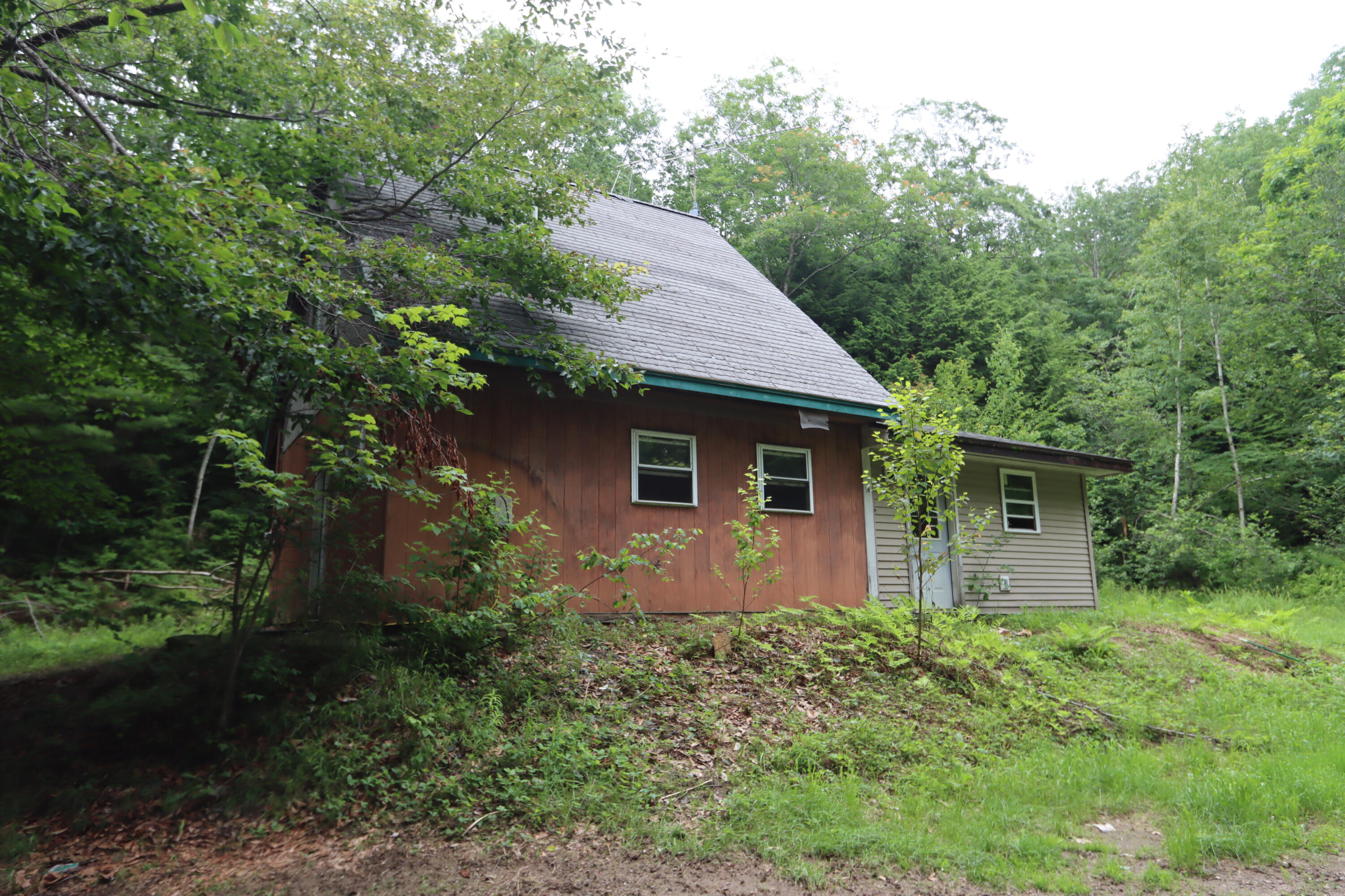 28 Hutchins Lane Winthrop ME 04364