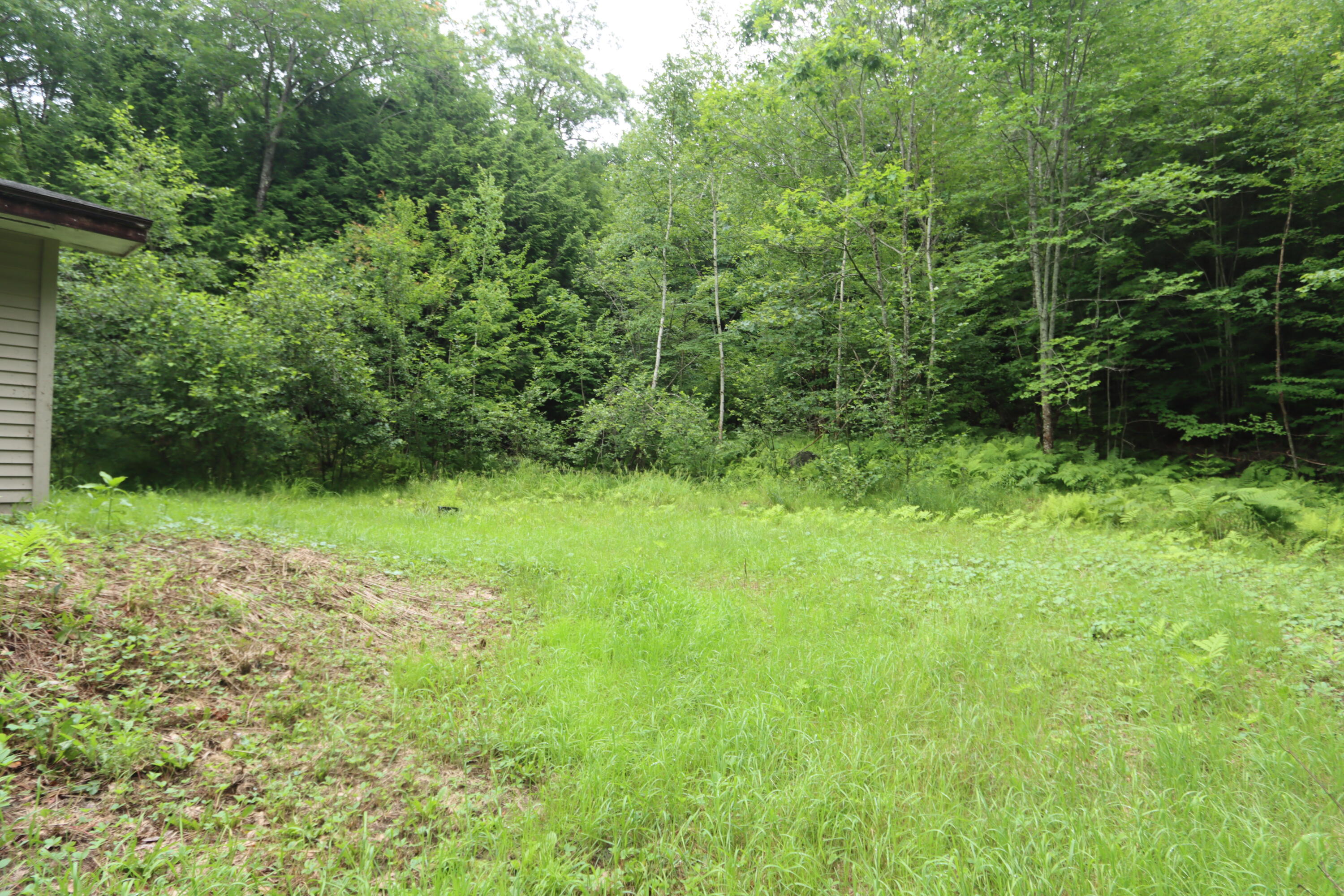 28 Hutchins Lane Winthrop ME 04364