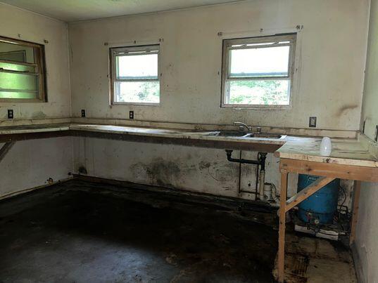 28 Hutchins Lane Winthrop ME 04364