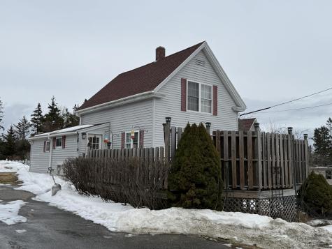 20 Tea Hill Road Stonington ME 04681