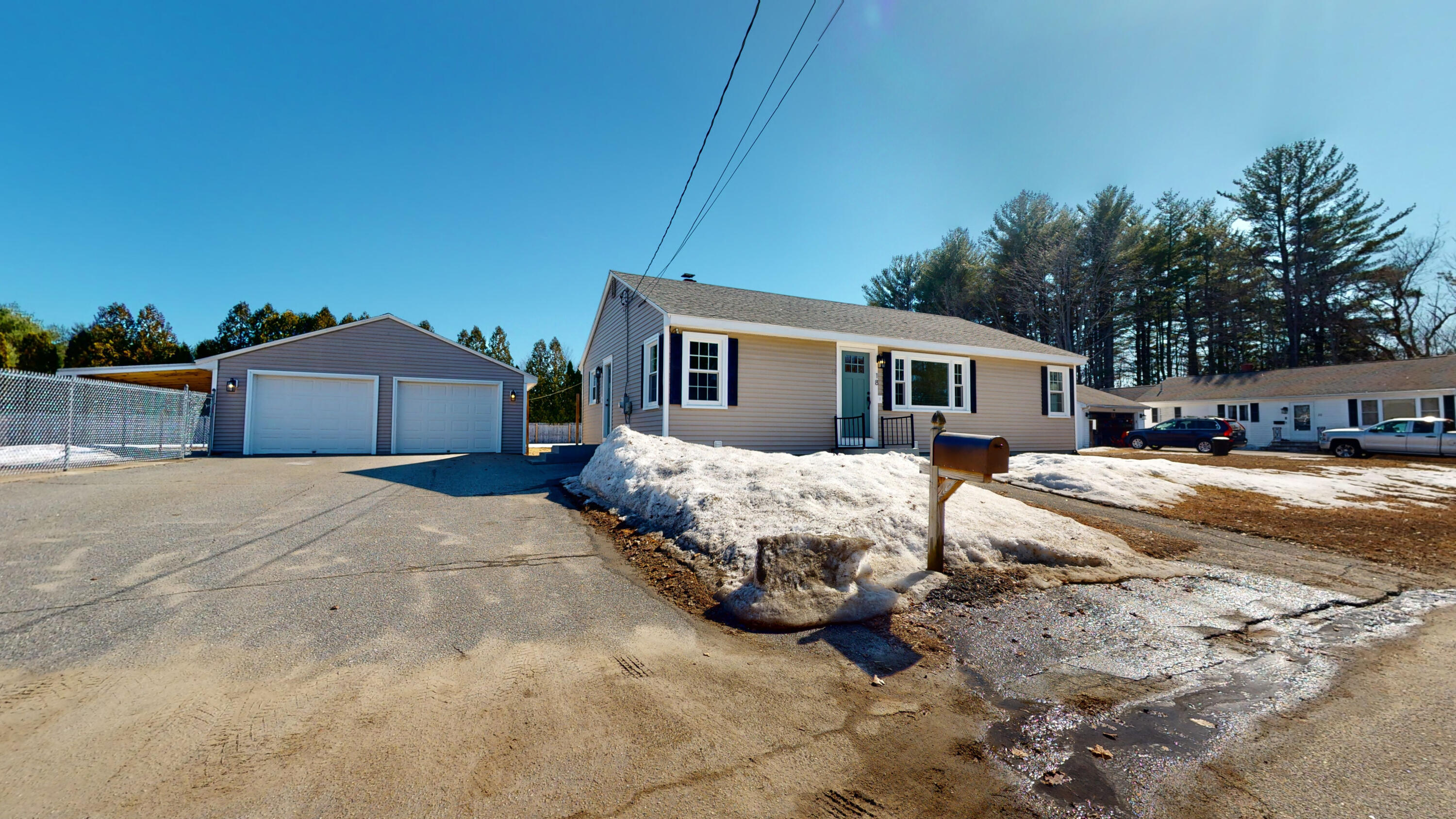 18 Richard Terrace Lewiston ME 04240