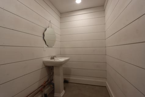 18 Richard Terrace Lewiston ME 04240