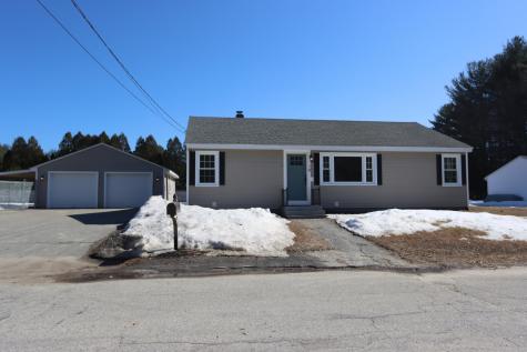18 Richard Terrace Lewiston ME 04240