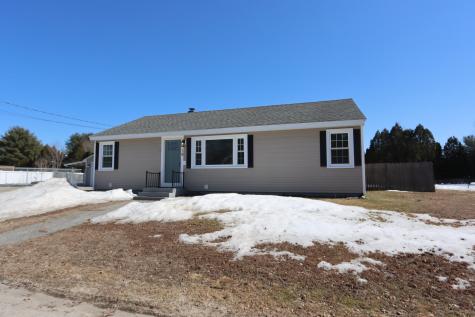 18 Richard Terrace Lewiston ME 04240