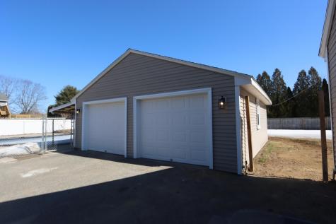 18 Richard Terrace Lewiston ME 04240