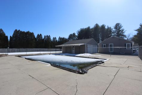18 Richard Terrace Lewiston ME 04240