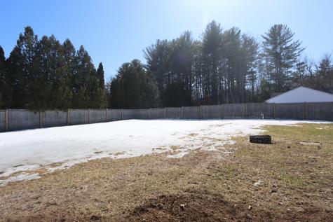 18 Richard Terrace Lewiston ME 04240