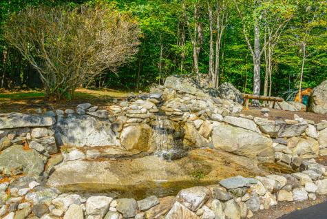 19 Rocky Point Road Raymond ME 04071