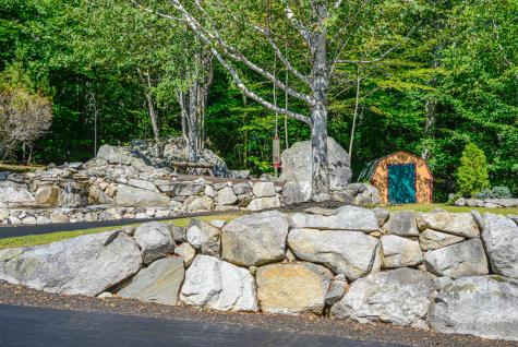 19 Rocky Point Road Raymond ME 04071