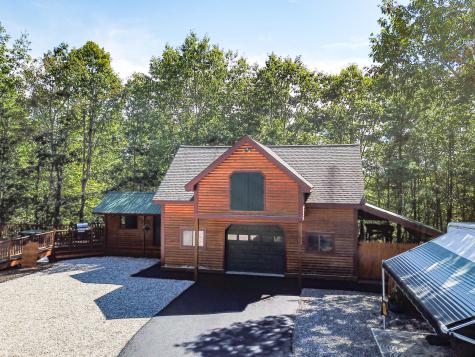 19 Rocky Point Road Raymond ME 04071