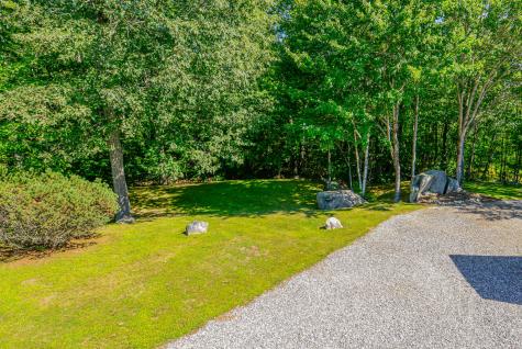 19 Rocky Point Road Raymond ME 04071