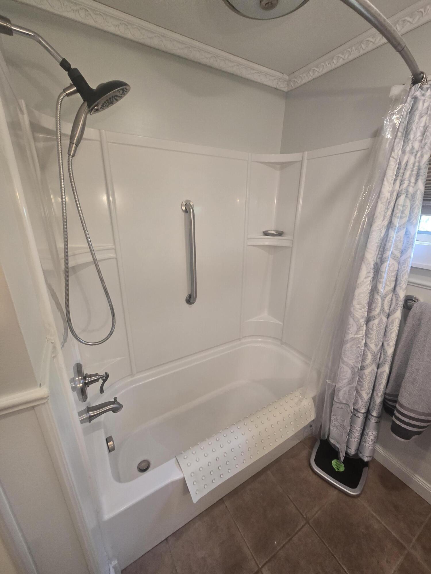 61 Fairfax Street Bangor ME 04401