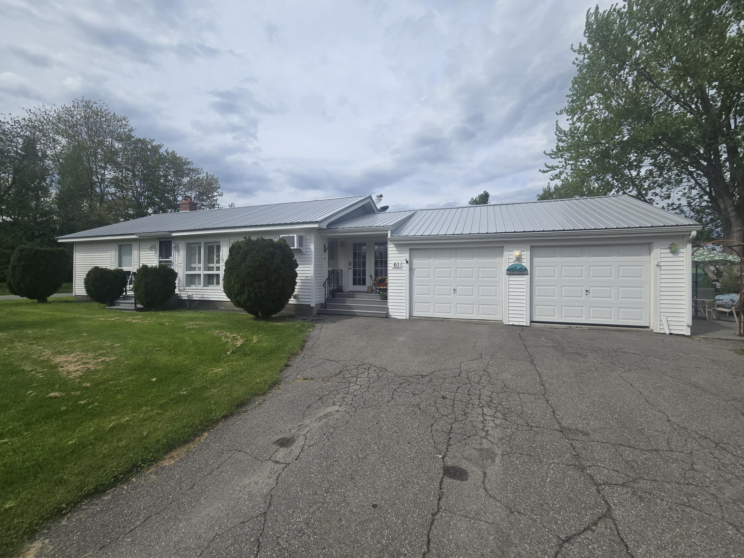 61 Fairfax Street Bangor ME 04401