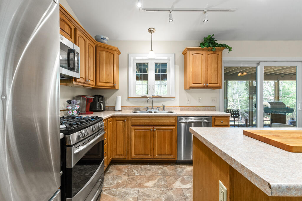 370 Cole Hill Road Standish ME 04084
