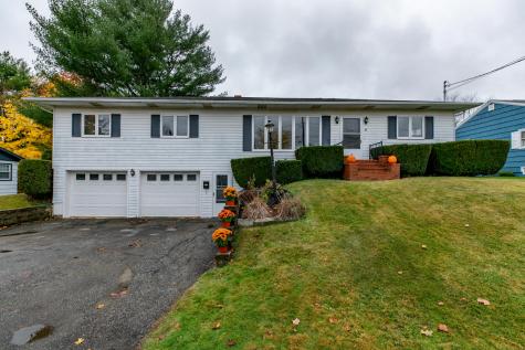 7 Nancy Street Lewiston ME 04240