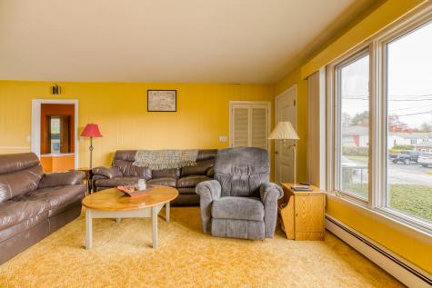 7 Nancy Street Lewiston ME 04240