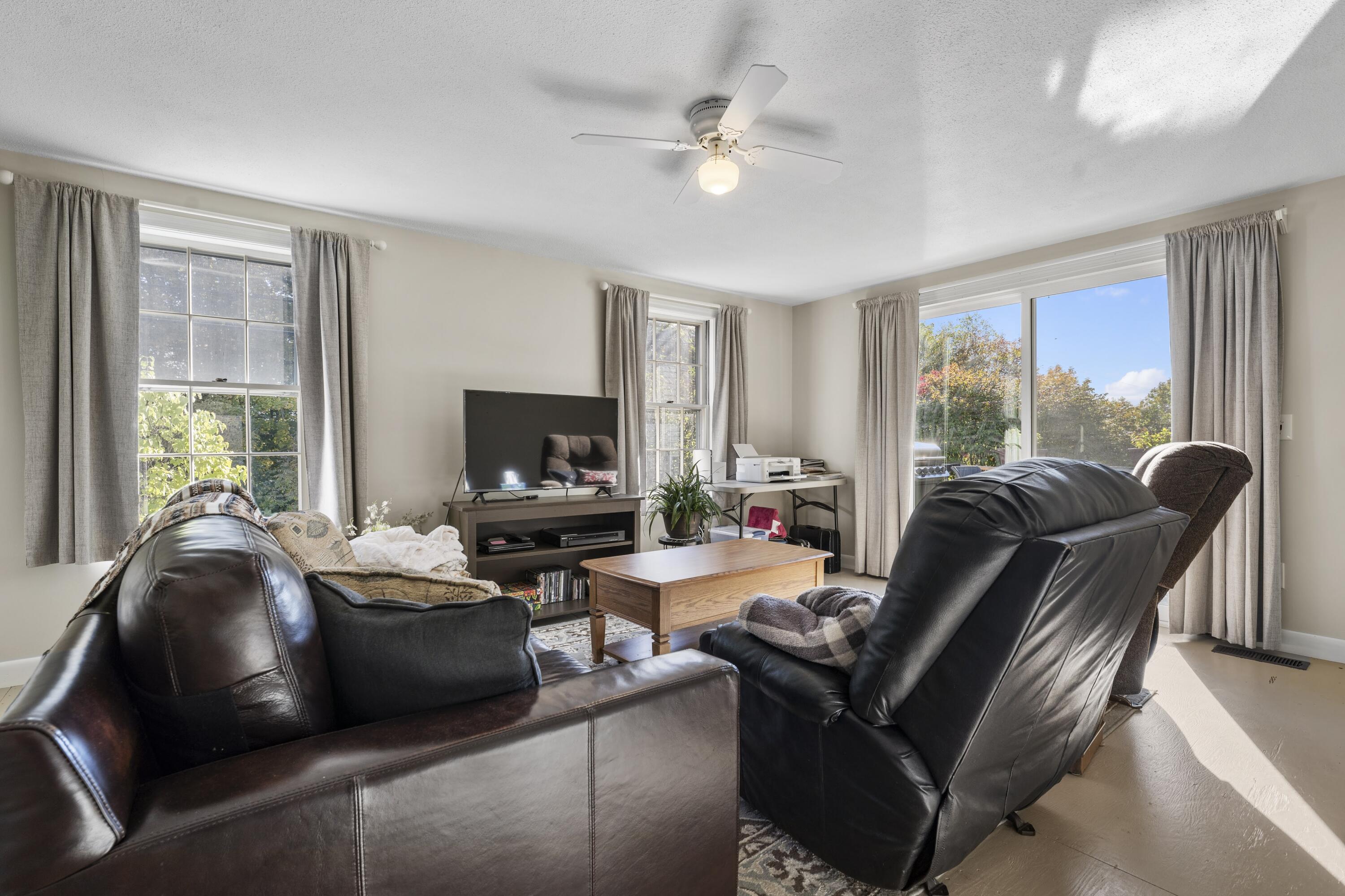 772 Prescott Road Manchester ME 04351