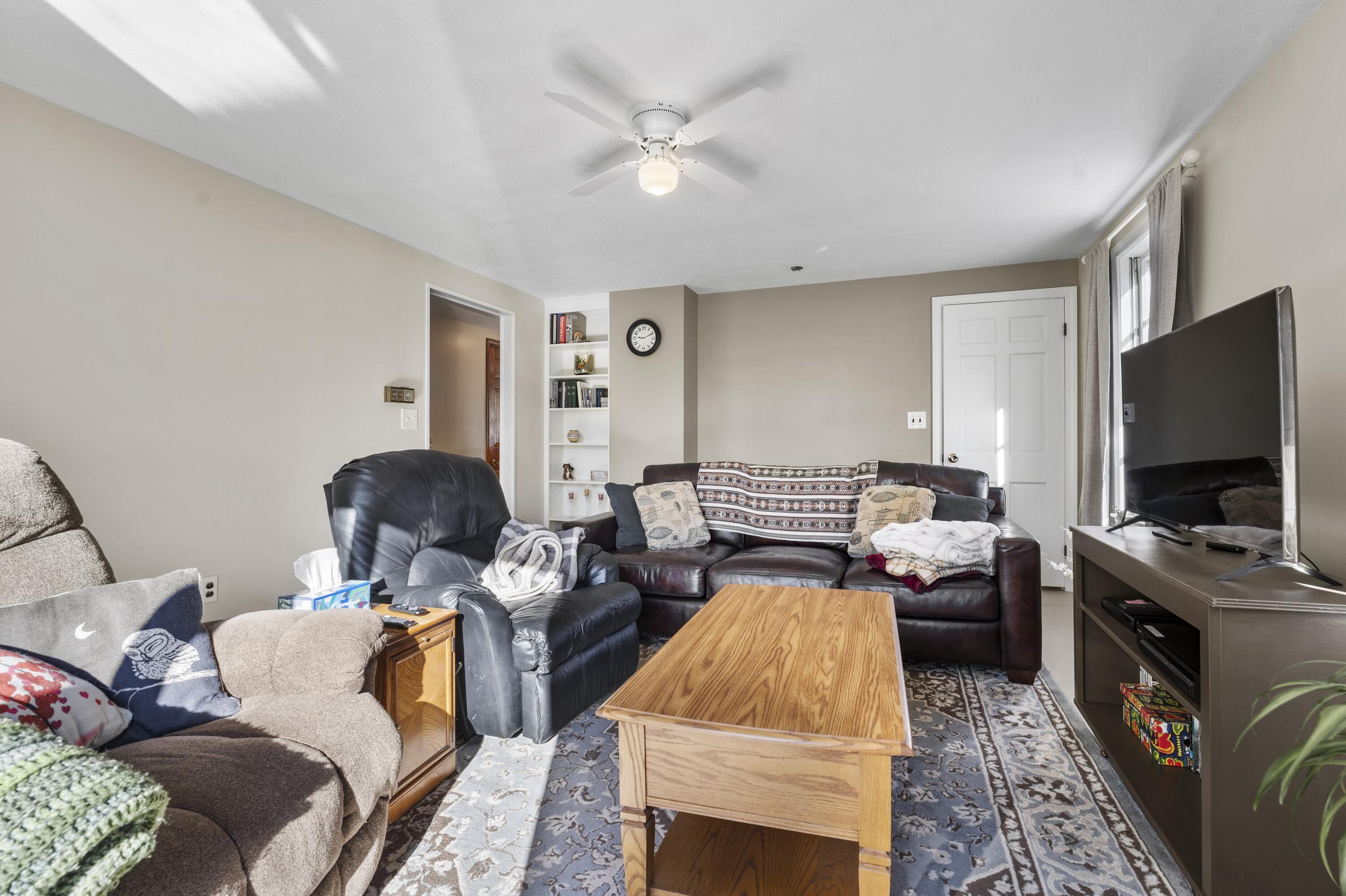 772 Prescott Road Manchester ME 04351