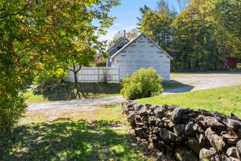 772 Prescott Road Manchester ME 04351