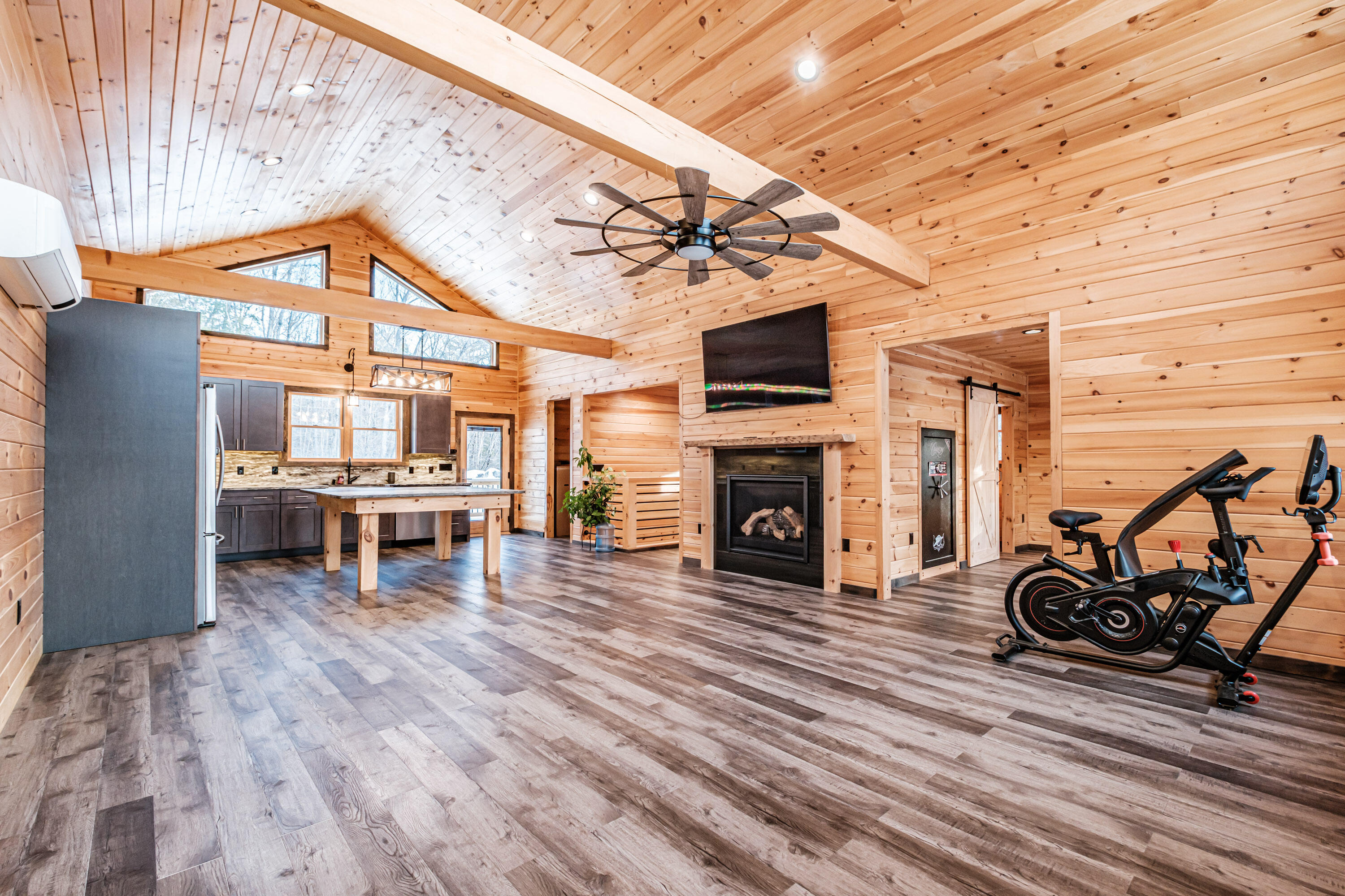 414 Oxford Street Paris ME 04281