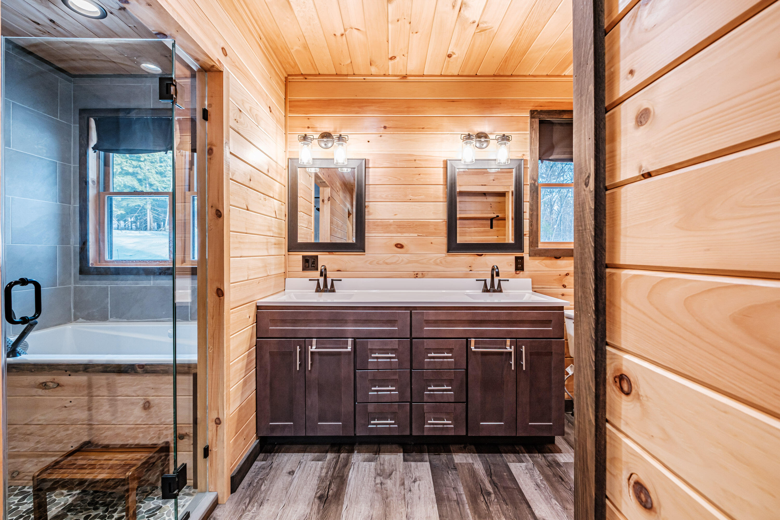 414 Oxford Street Paris ME 04281