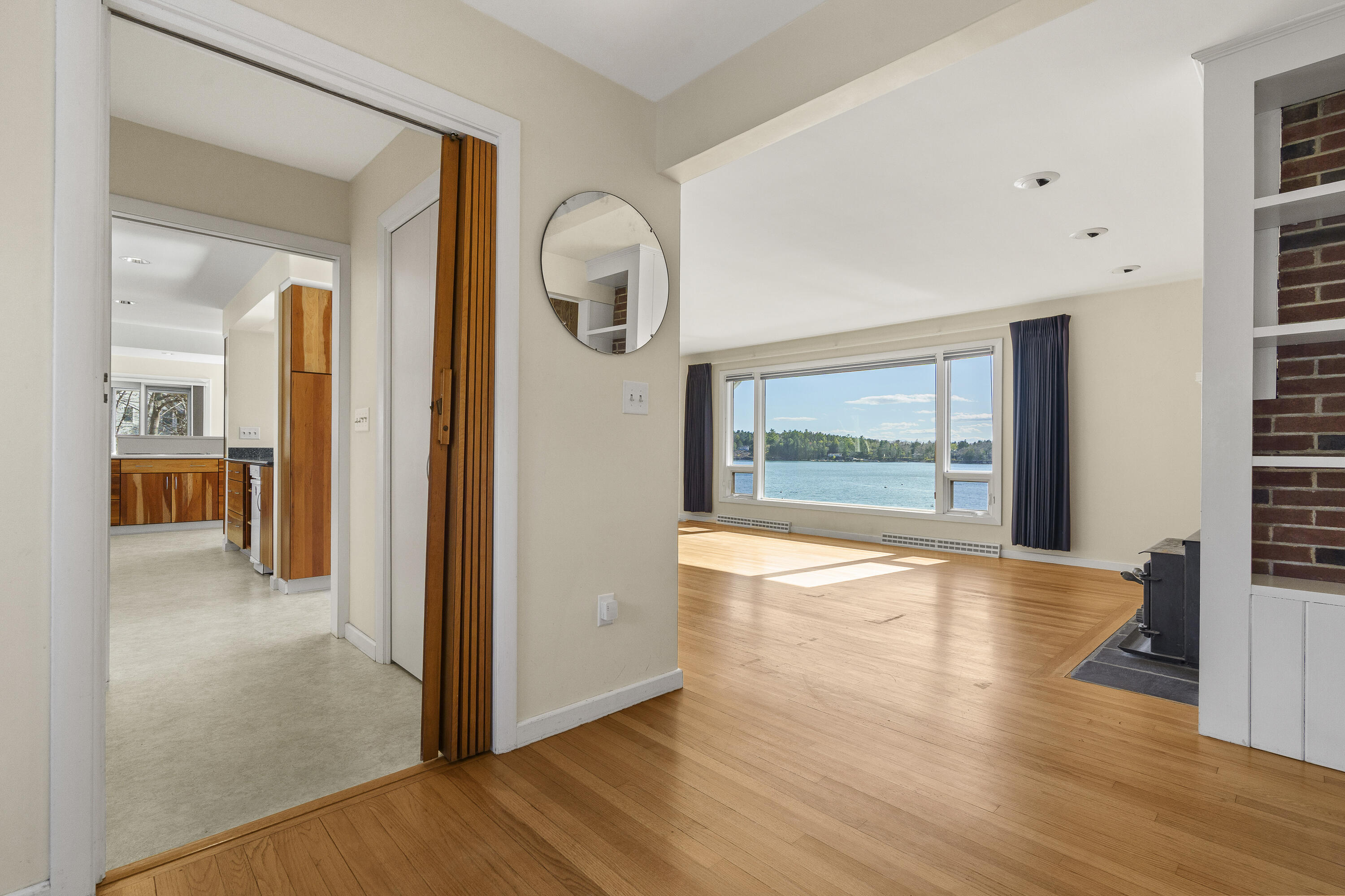 23 Indian Hill Road Boothbay ME 04537