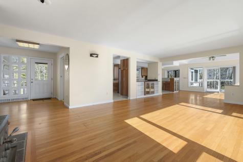 23 Indian Hill Road Boothbay ME 04537