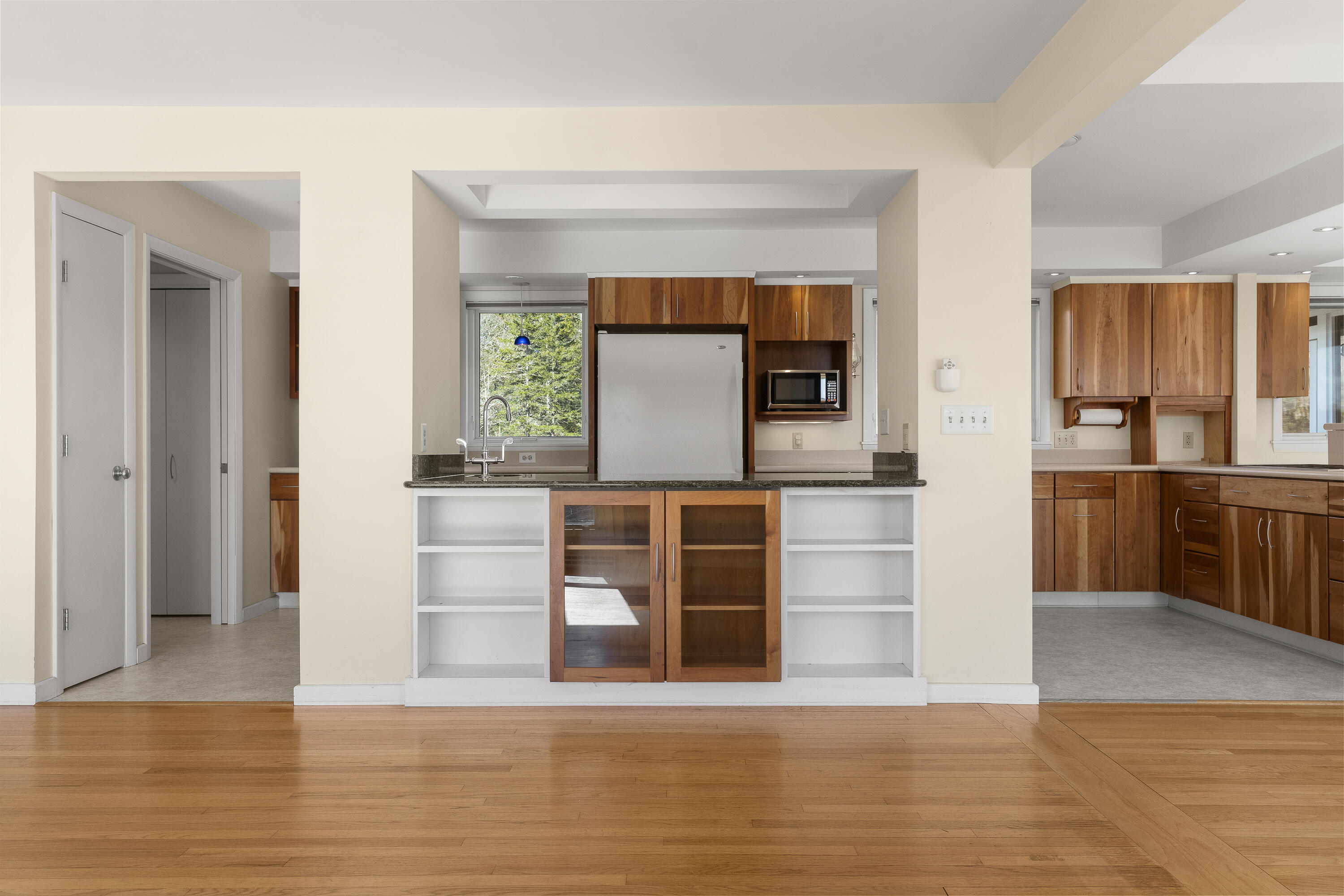 23 Indian Hill Road Boothbay ME 04537