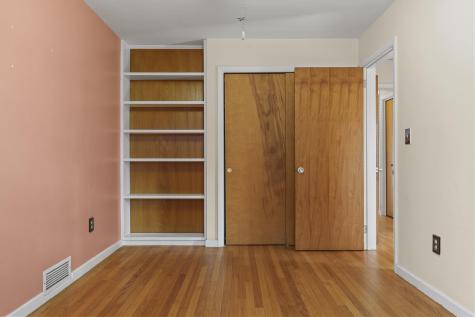 23 Indian Hill Road Boothbay ME 04537