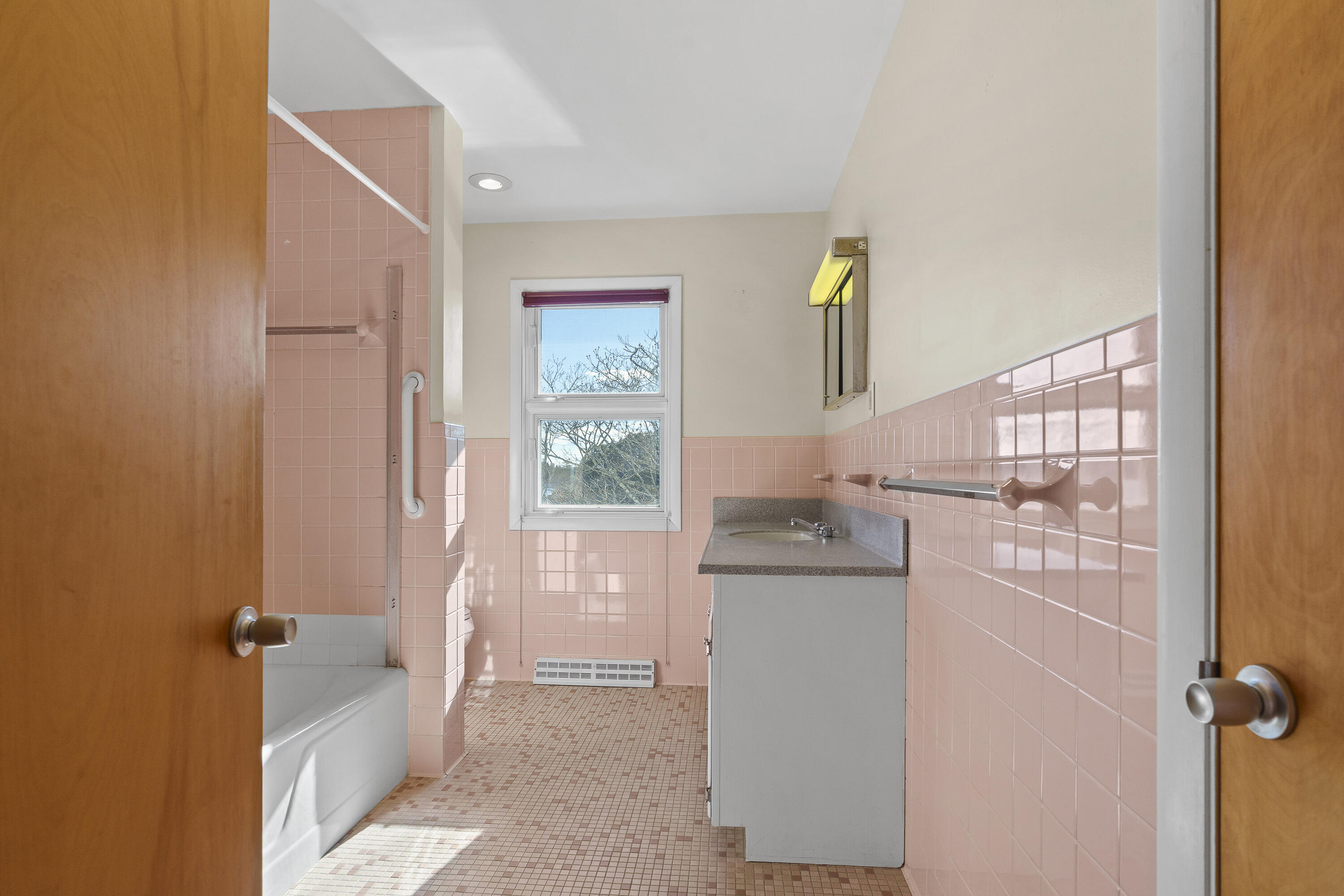 23 Indian Hill Road Boothbay ME 04537