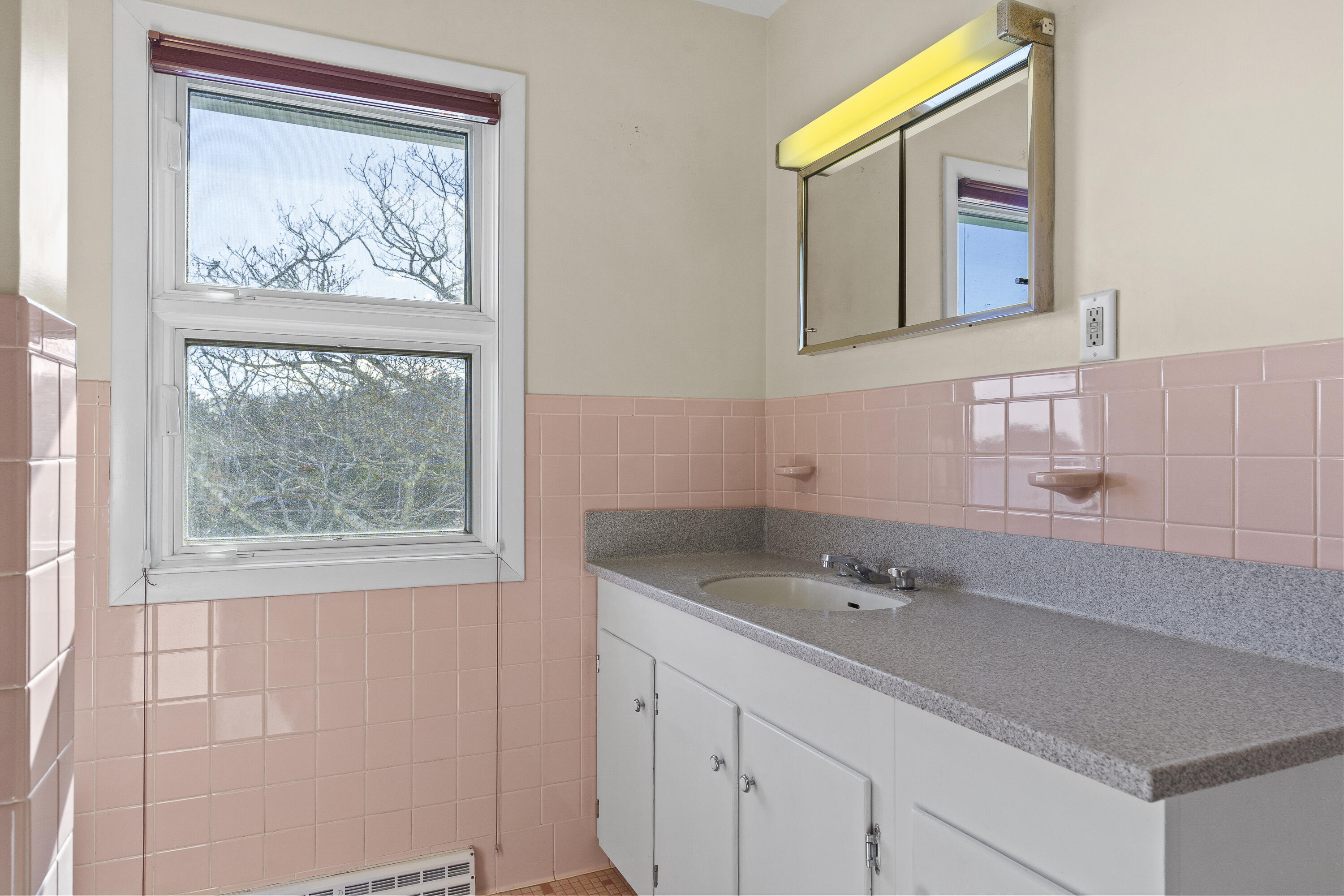 23 Indian Hill Road Boothbay ME 04537