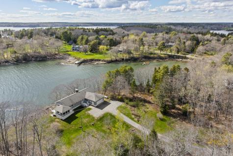 23 Indian Hill Road Boothbay ME 04537