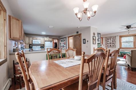 48 Bear Way Norway ME 04268