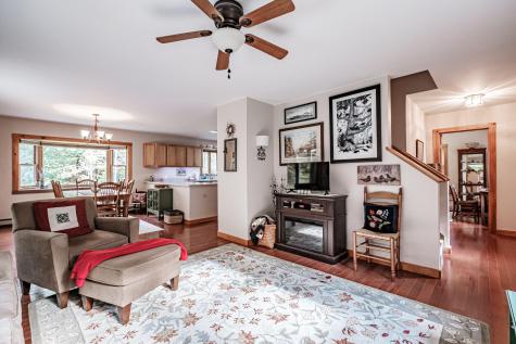 48 Bear Way Norway ME 04268