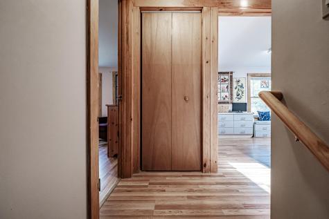 48 Bear Way Norway ME 04268