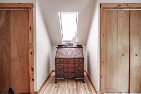 48 Bear Way Norway ME 04268