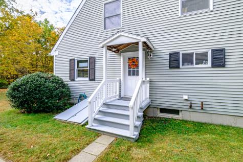 48 Bear Way Norway ME 04268