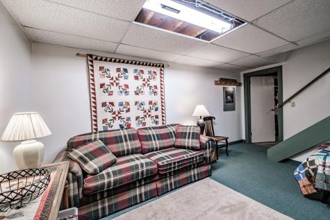 48 Bear Way Norway ME 04268