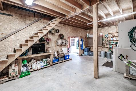 48 Bear Way Norway ME 04268